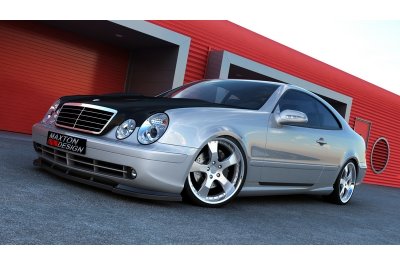 Накладки на пороги AMG Look на Mercedes CLK W208